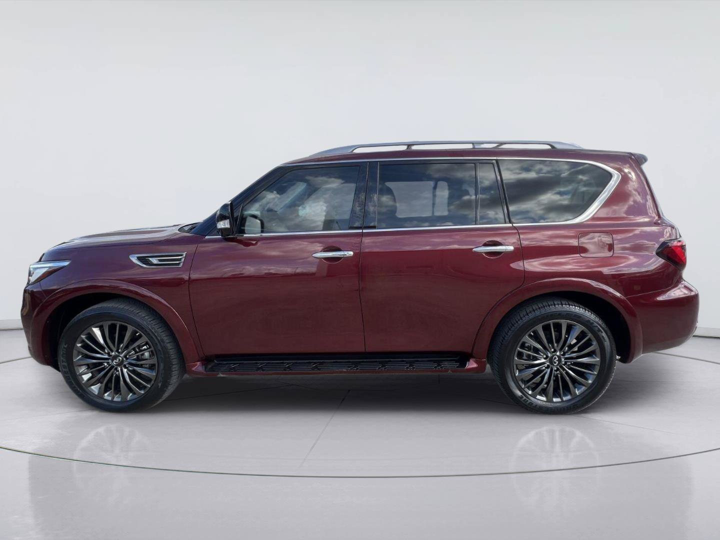 Used 2022 INFINITI QX80 Premium Select w/ Cargo Package RWD image 6