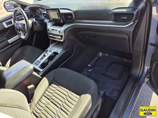 Certified 2021 Ford Explorer XLT RWD image 16