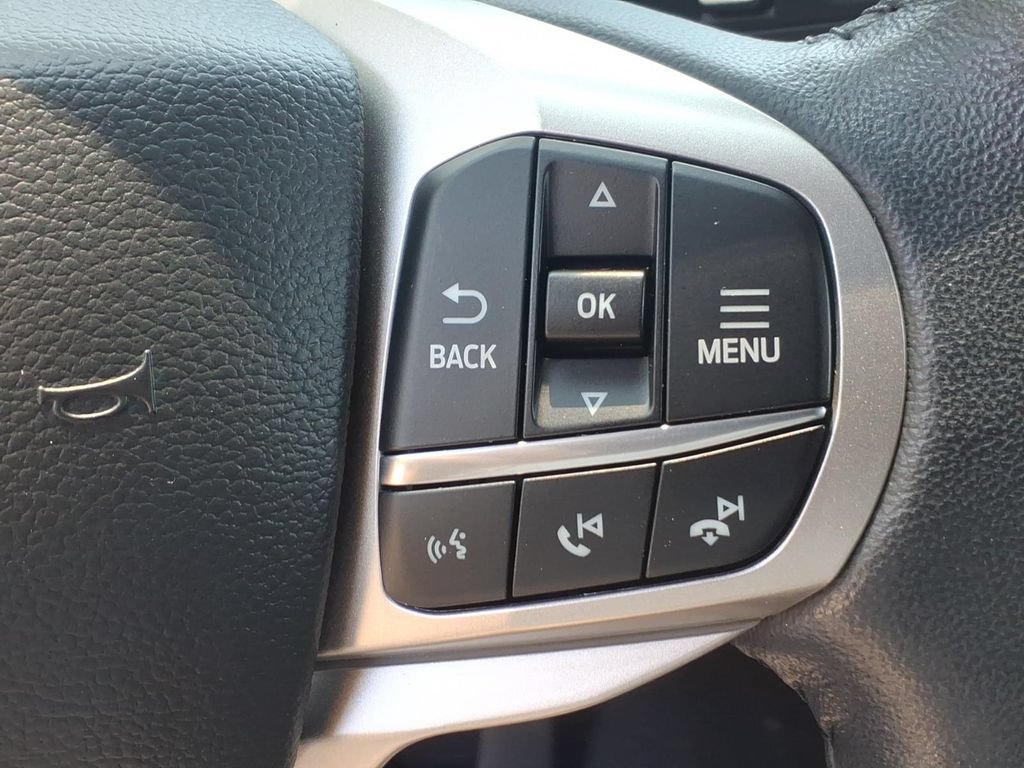 Certified 2023 Ford Explorer XLT w/ Equipment Group 202A AWD/4WD image 21