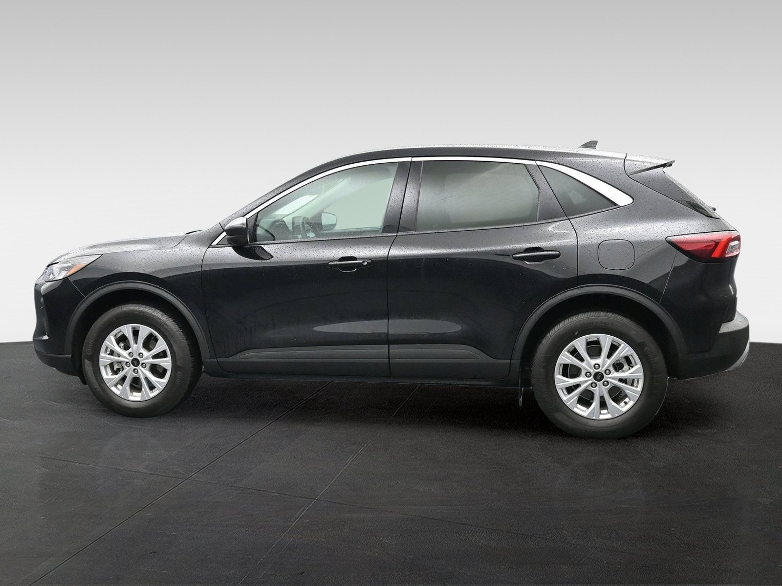 Certified 2024 Ford Escape Active AWD/4WD image 6