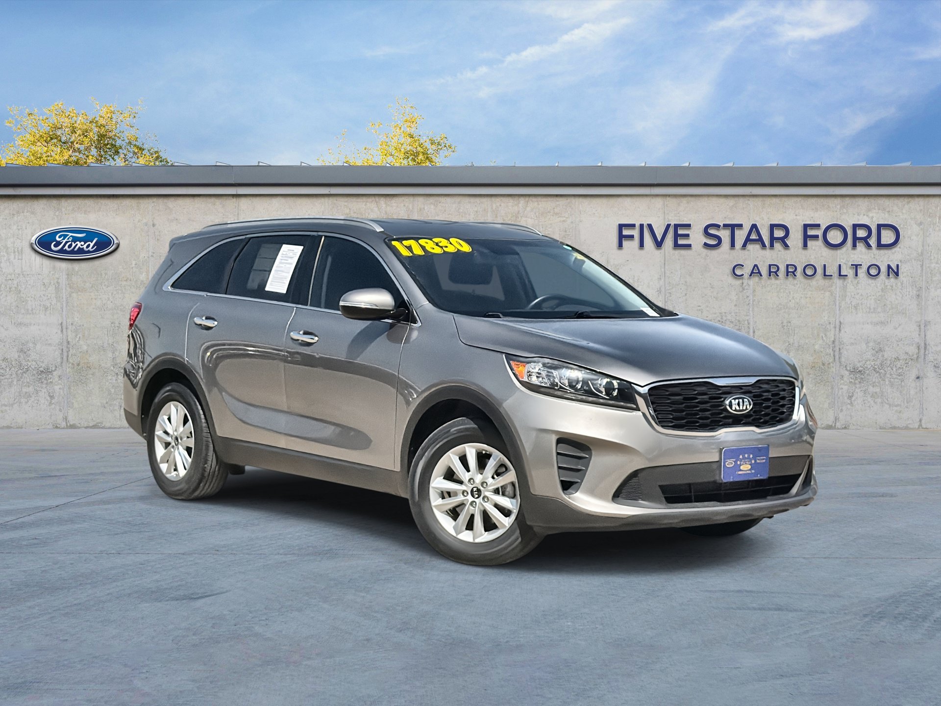 Used 2019 Kia Sorento FWD w/ LX Convenience Package