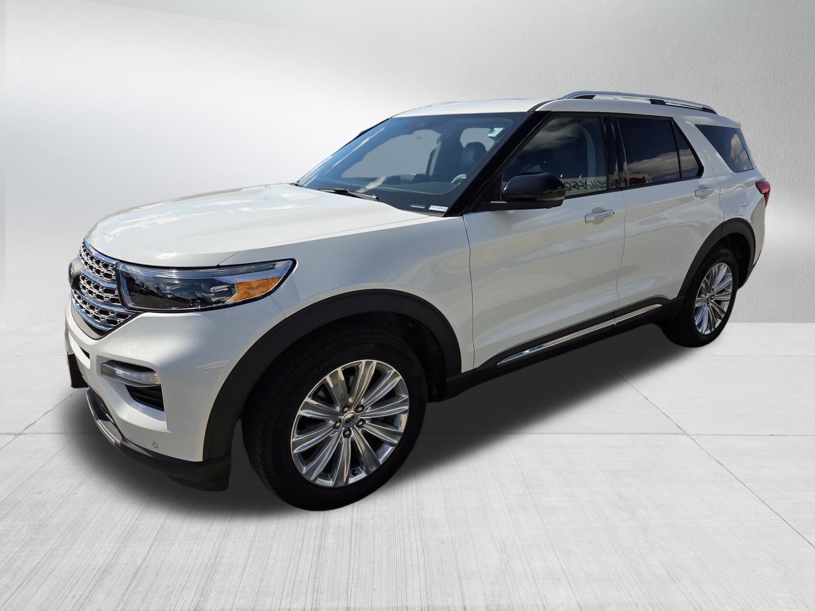 Certified 2023 Ford Explorer Limited w/ Limited Technology Package AWD/4WD image 3