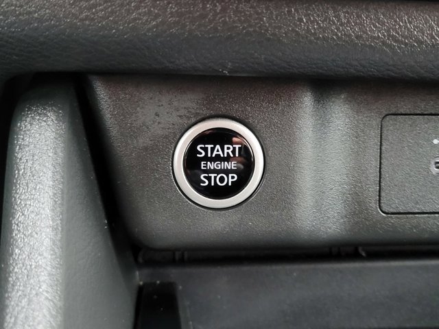 Used 2023 Nissan Rogue S image 21