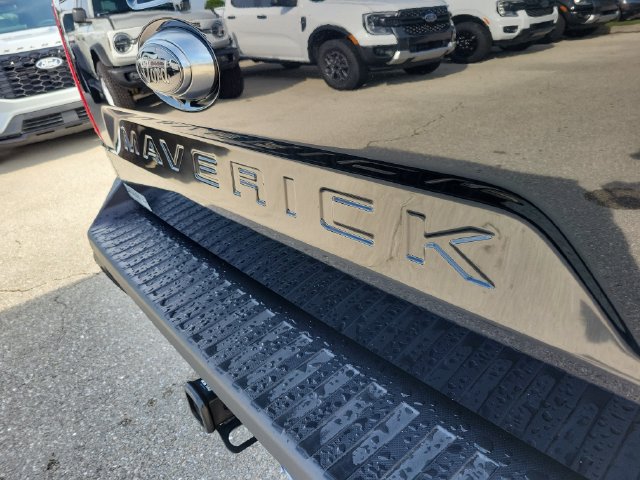 Certified 2024 Ford Maverick XLT w/ XLT Luxury Package FWD image 7