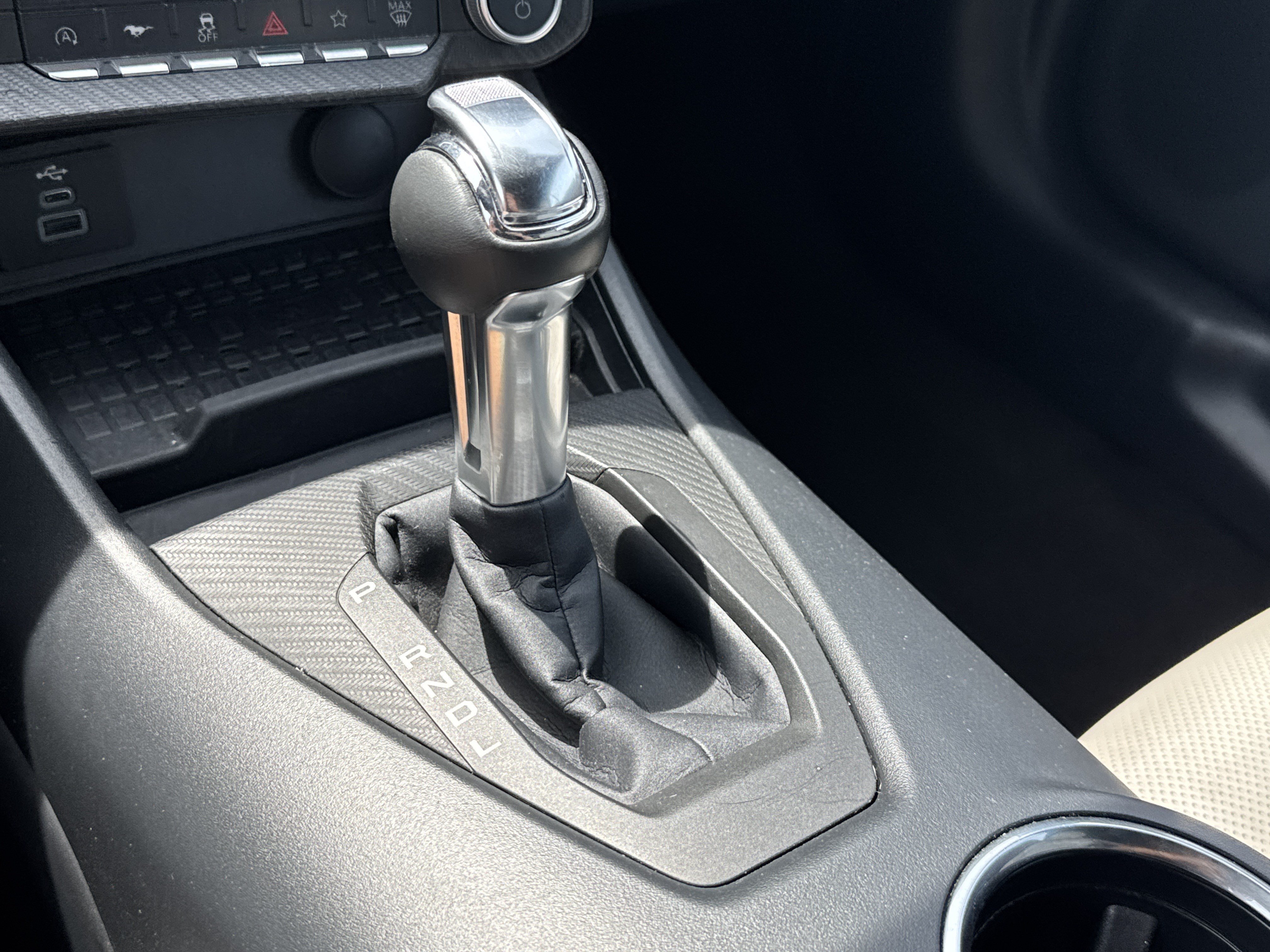 Certified 2024 Ford Mustang Premium RWD image 21