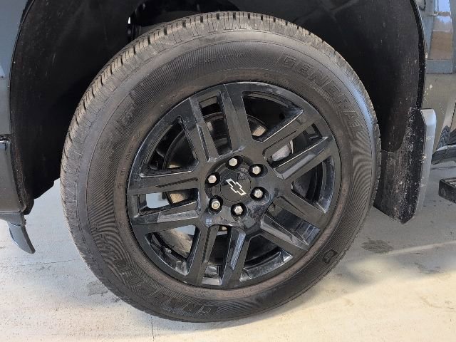 Used 2023 Chevrolet Silverado 1500 Custom image 9