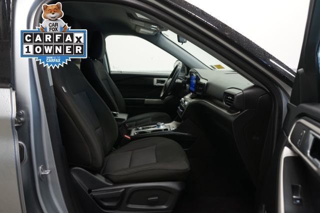 Certified 2022 Ford Explorer XLT image 32
