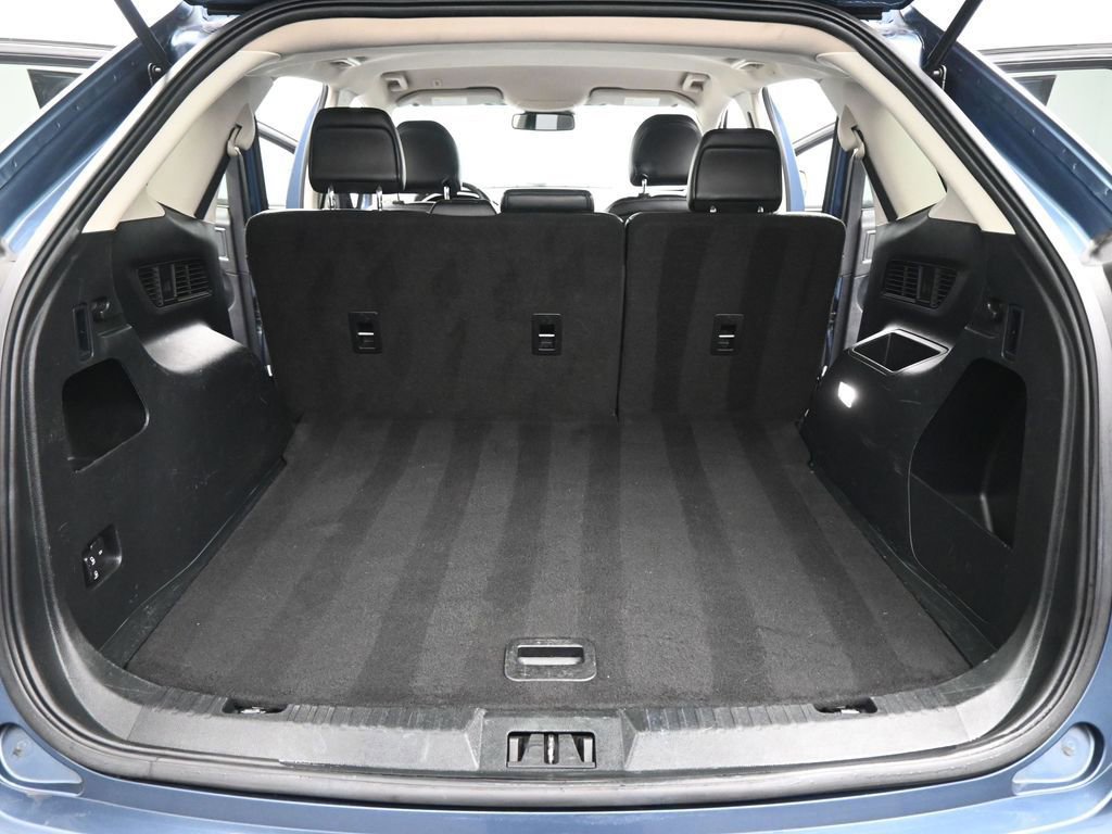 Certified 2019 Ford Edge SEL w/ Equipment Group 201A image 49