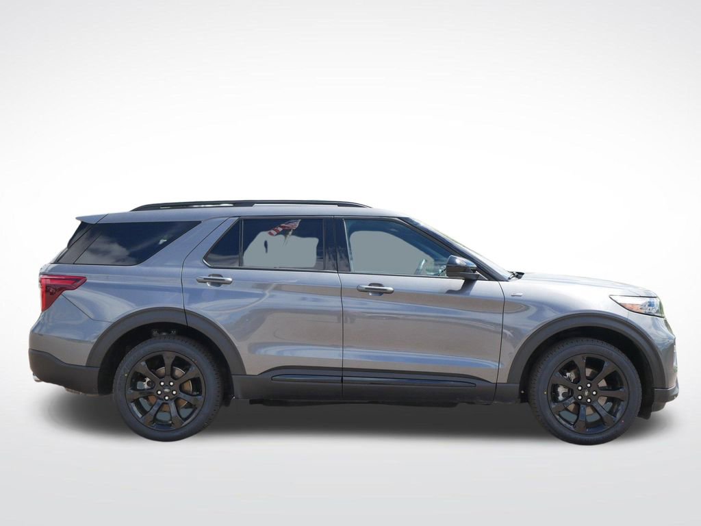 Certified 2024 Ford Explorer ST-Line w/ Class IV Trailer Tow Package AWD/4WD image 2