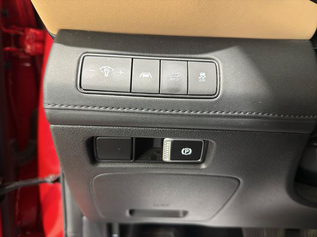 Used 2021 Hyundai Santa Fe Calligraphy AWD/4WD image 12