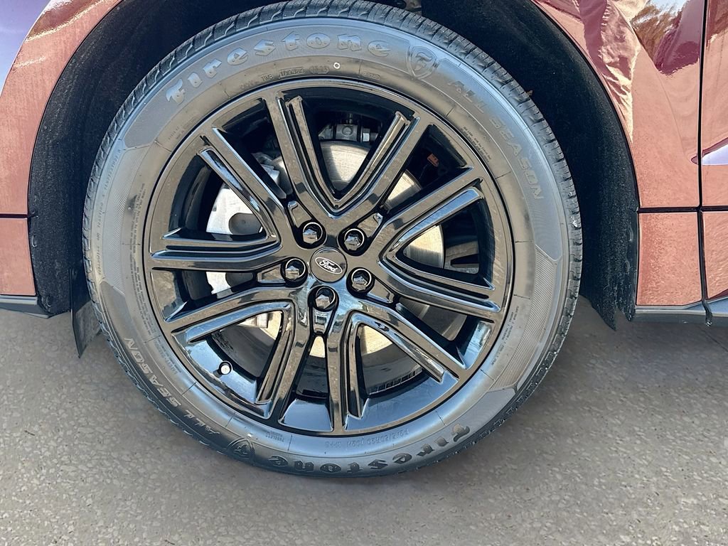 Certified 2024 Ford Edge ST-Line AWD/4WD image 34