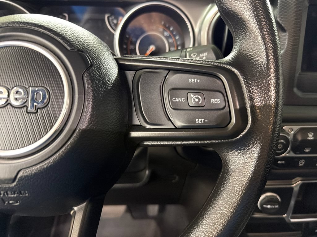 Used 2023 Jeep Gladiator Sport w/ Off Road Group AWD/4WD image 21