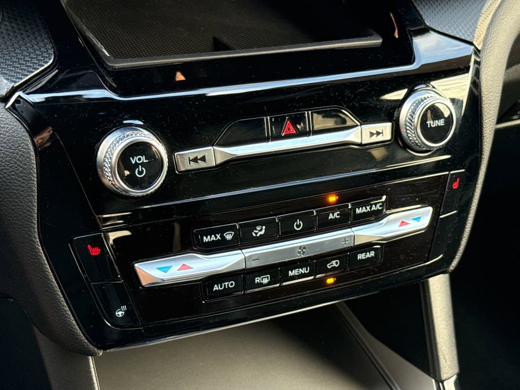 Certified 2022 Ford Explorer ST w/ ST Street Pack image 22