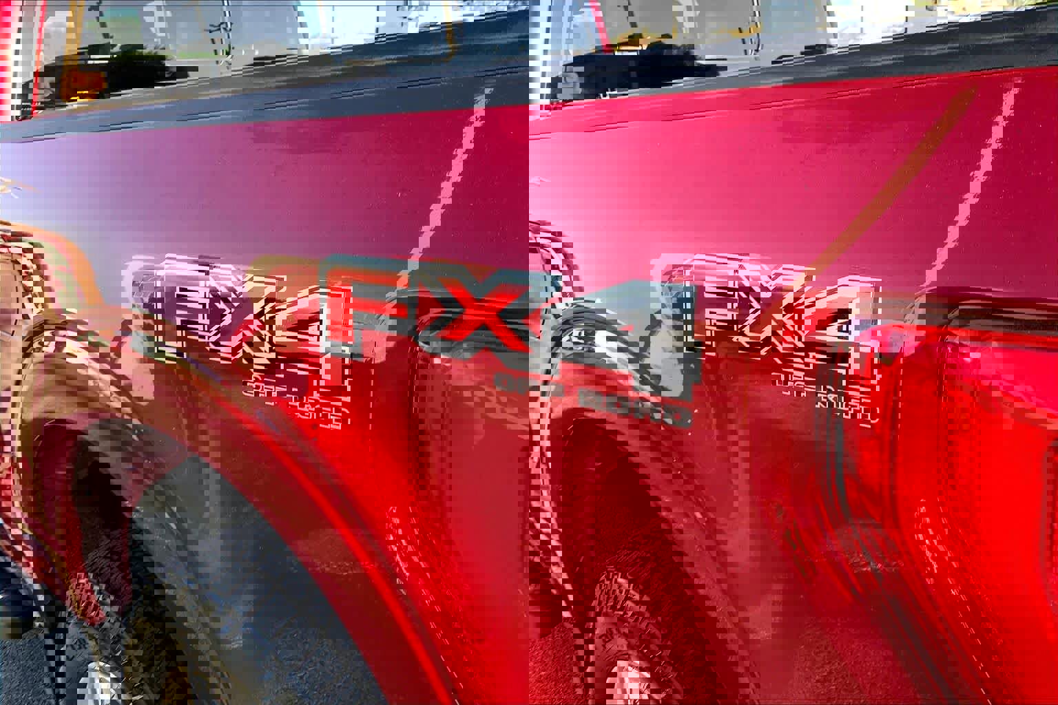 Certified 2021 Ford F150 Lariat w/ Equipment Group 502A High image 12