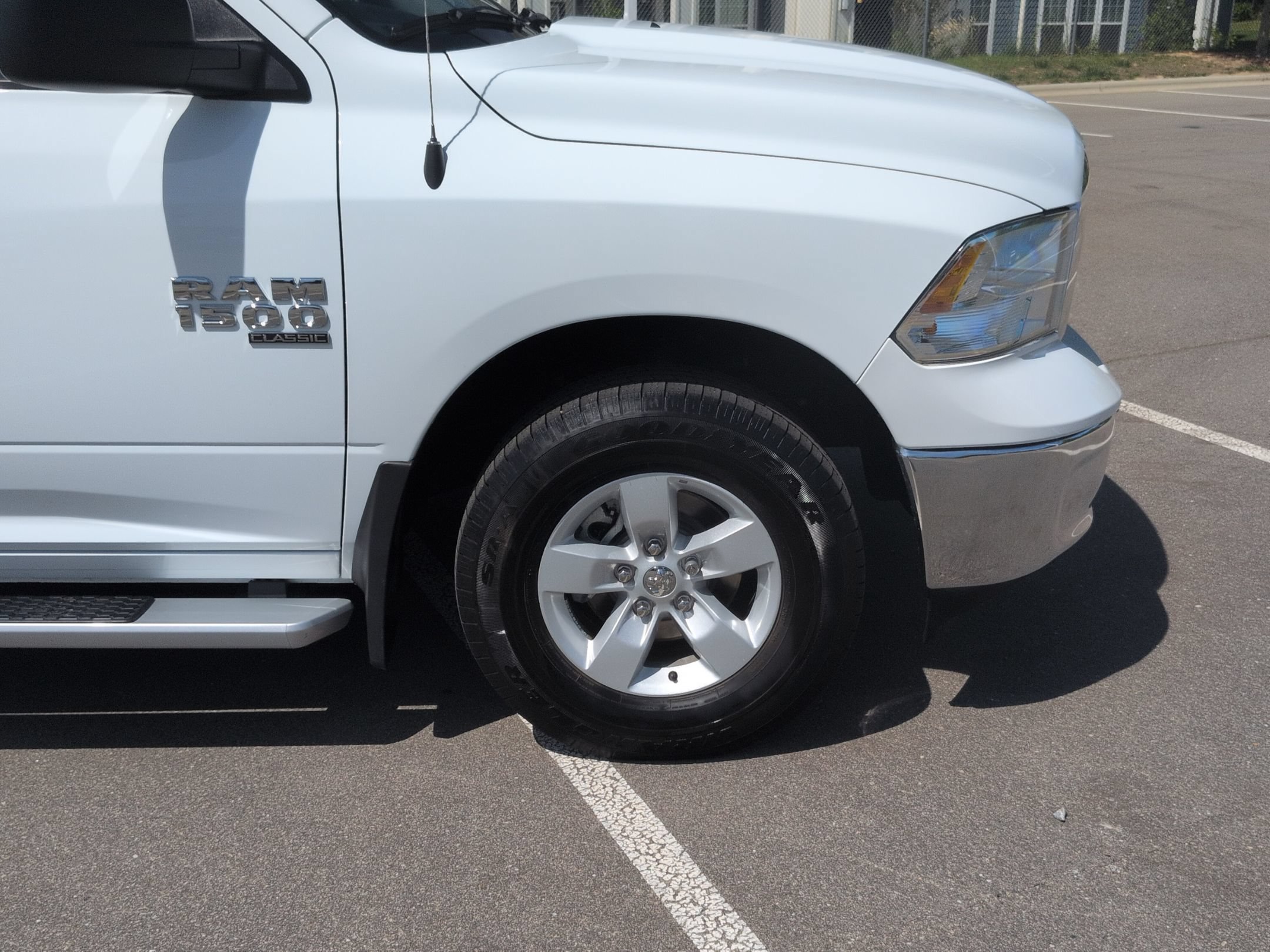 Used 2023 RAM 1500 Tradesman w/ Chrome Appearance Group AWD/4WD image 11