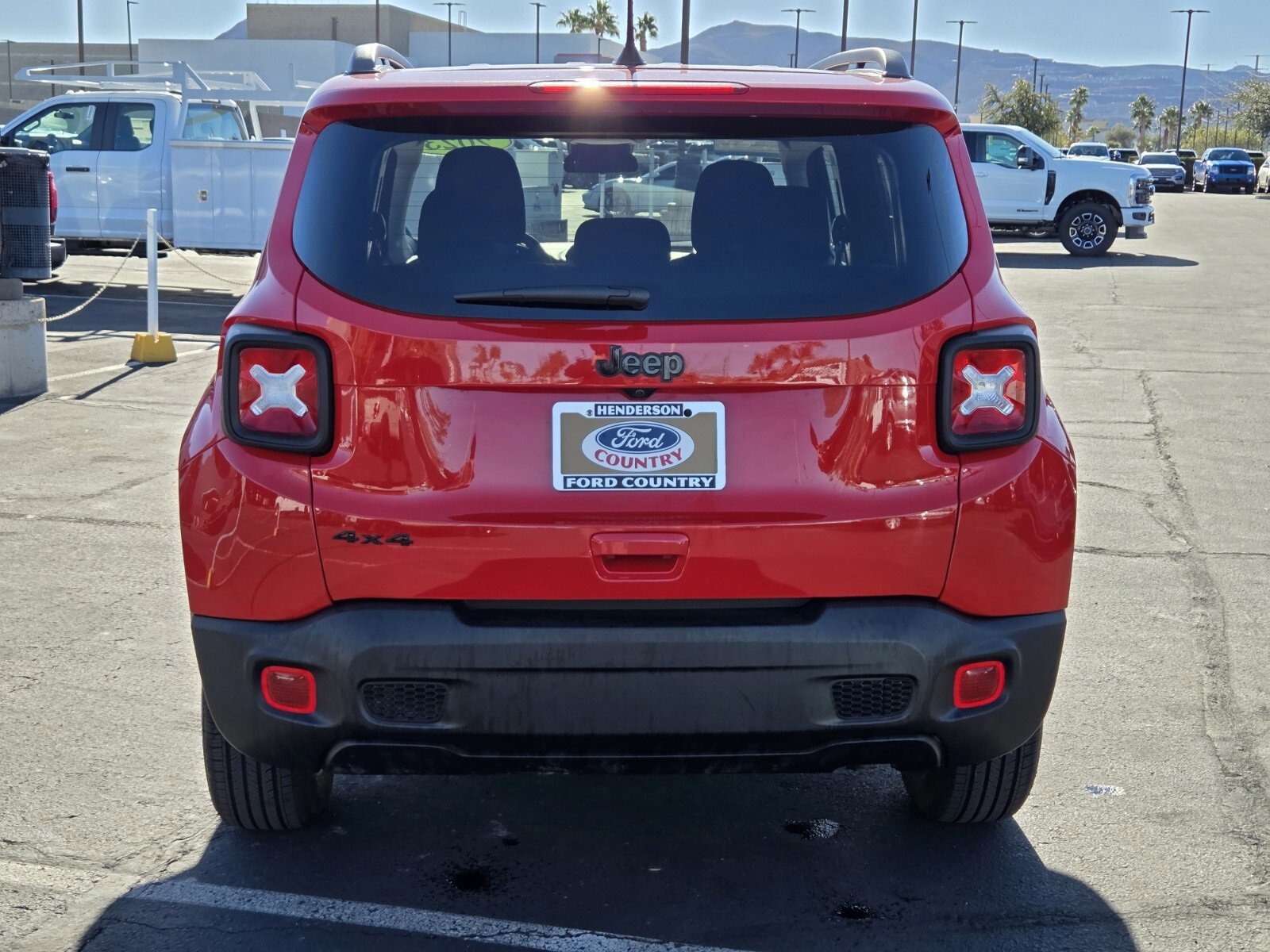 Used 2023 Jeep Renegade Latitude image 4