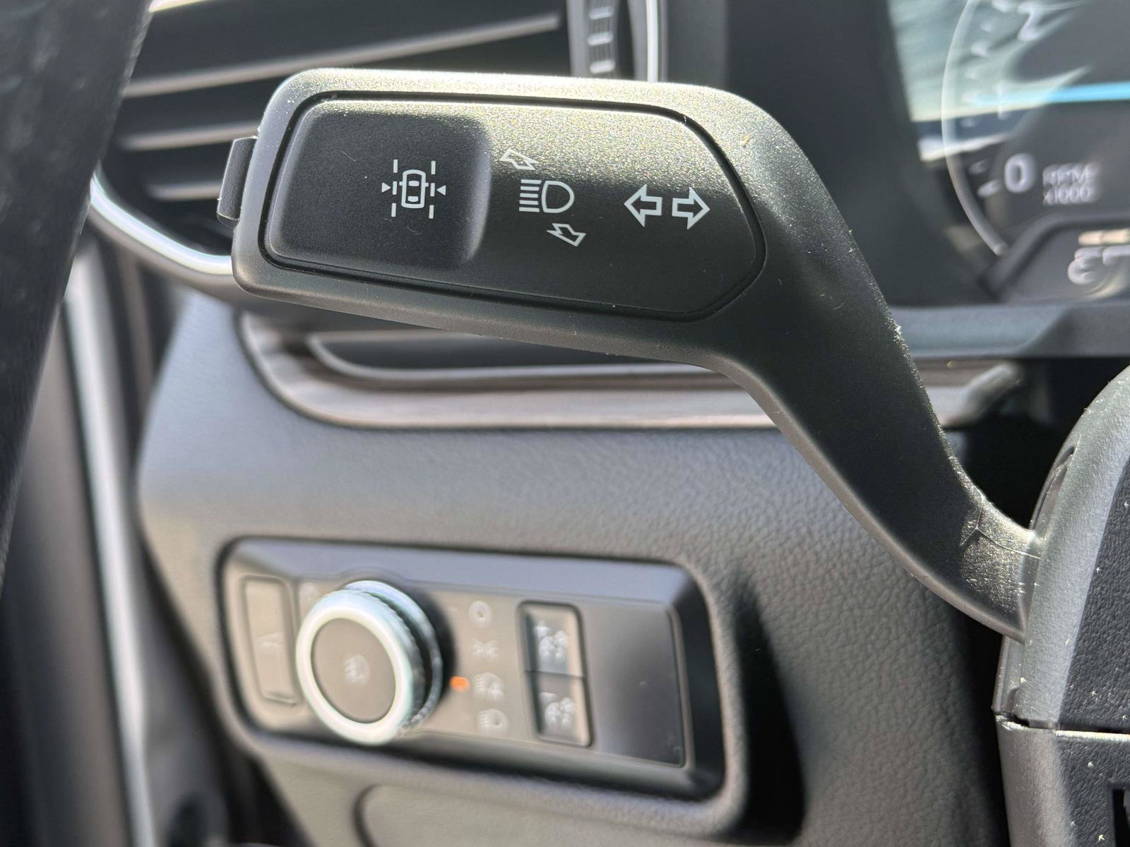 Certified 2021 Ford Explorer Limited AWD/4WD image 19