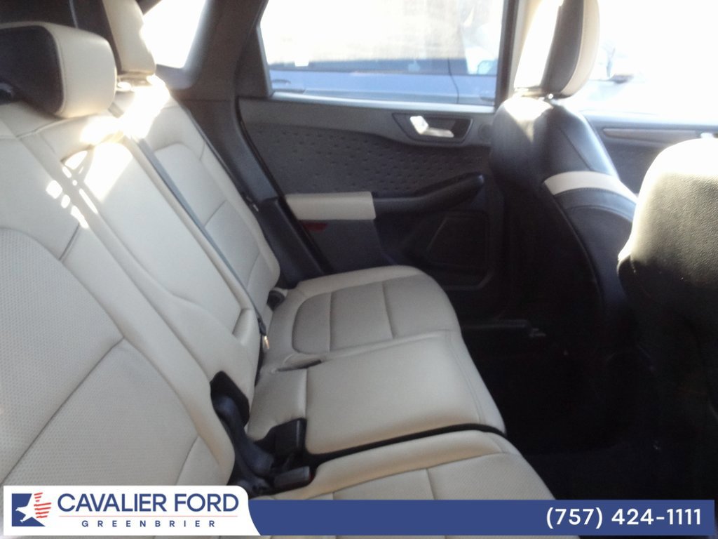 Certified 2020 Ford Escape Titanium image 12