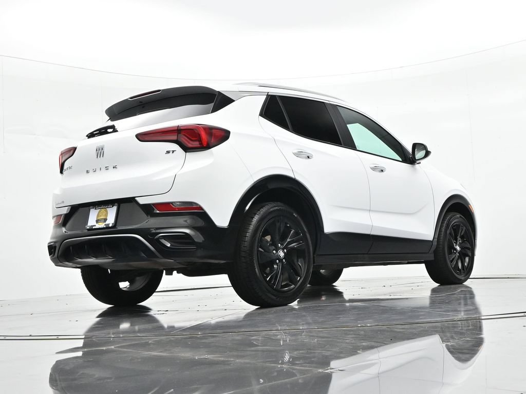 Used 2024 Buick Encore GX Sport Touring AWD/4WD image 20