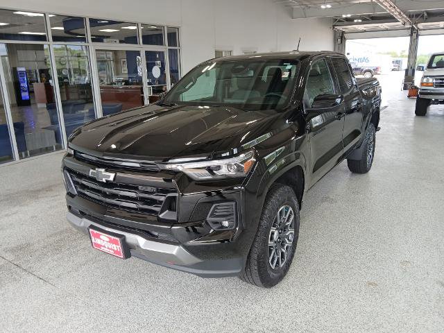 Used 2023 Chevrolet Colorado Z71 w/ Z71 Convenience Package 2 image 4