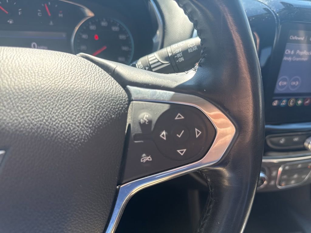 Used 2020 Chevrolet Traverse LT image 22