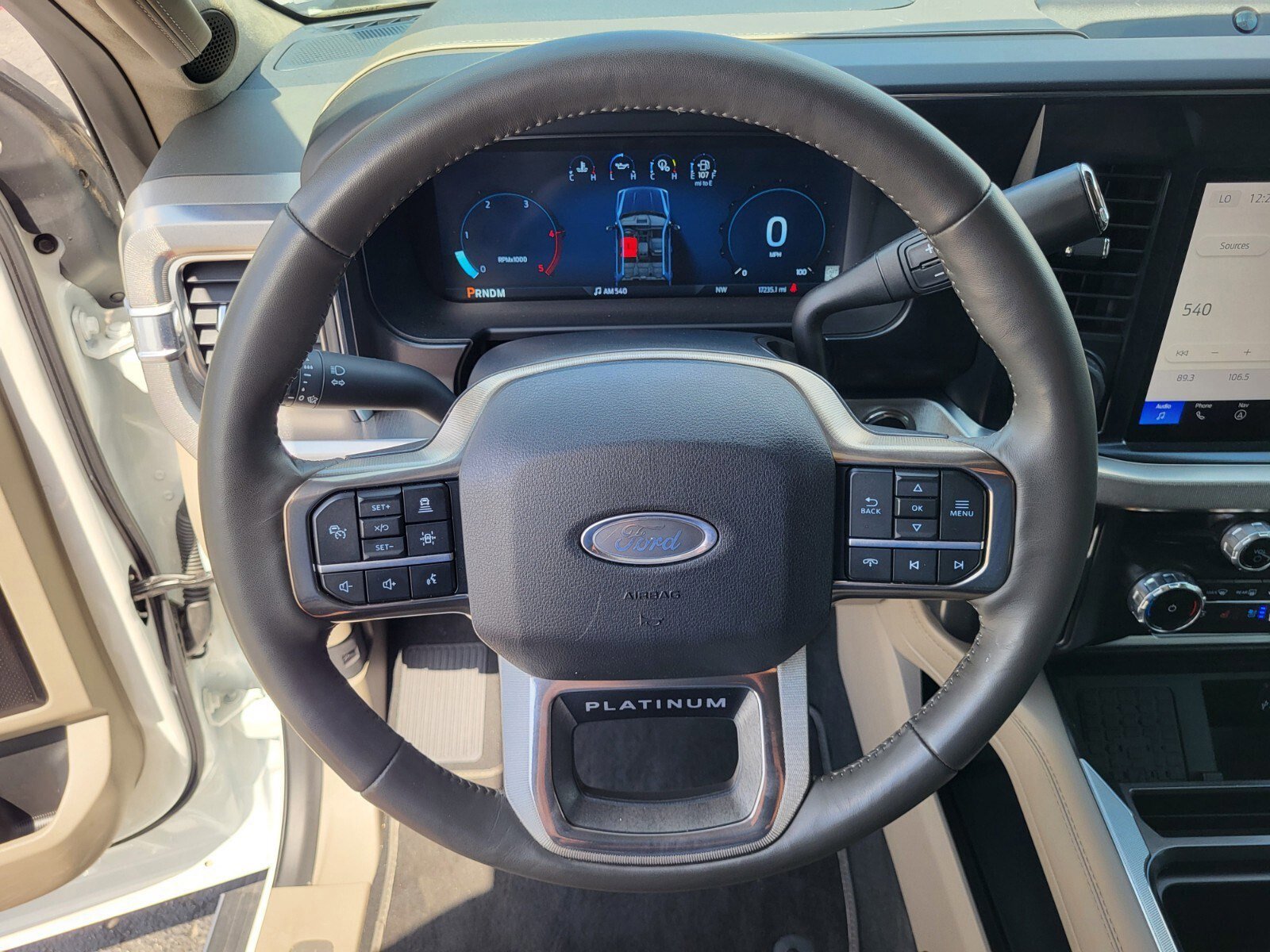 Certified 2026 Ford F350 Platinum w/ Platinum Plus Package image 29