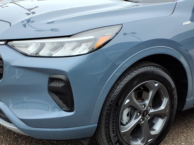 Certified 2024 Ford Escape ST-Line w/ Tech Pack #1 image 21