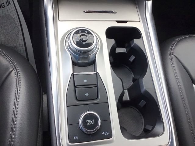 Certified 2023 Ford Explorer XLT w/ Equipment Group 202A AWD/4WD image 17