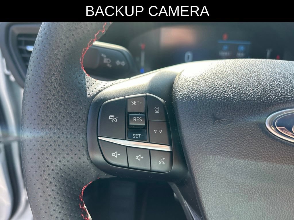 Certified 2023 Ford Escape ST-Line w/ Tech Pack #1 AWD/4WD image 15