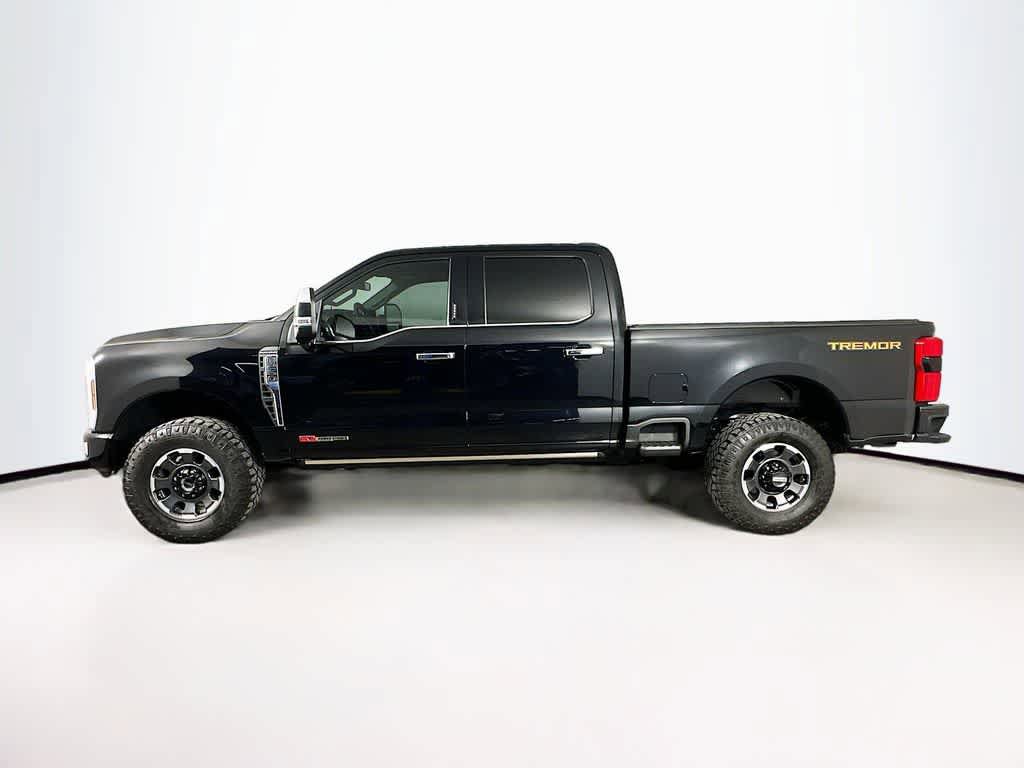 Certified 2024 Ford F250 Platinum w/ Tremor Off-Road Package AWD/4WD image 3
