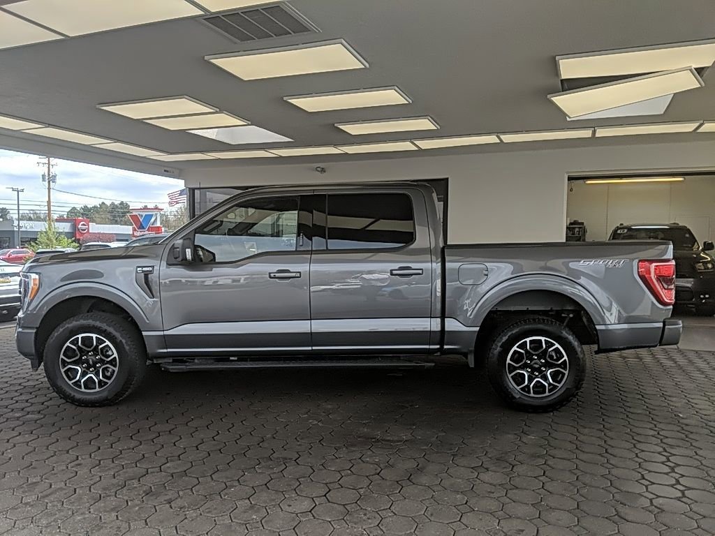 Certified 2022 Ford F150 XLT w/ Equipment Group 302A High image 6