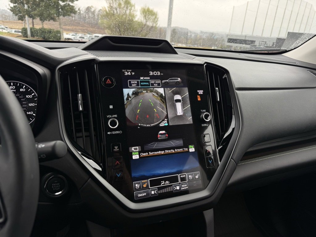 Used 2025 Subaru Ascent Bronze Edition image 17