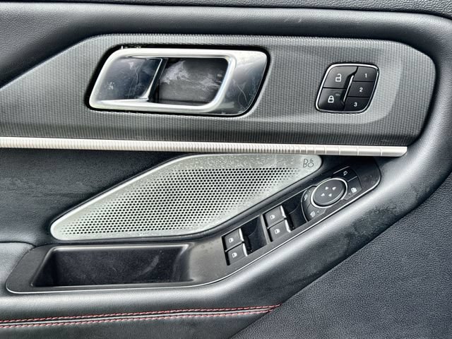 Certified 2025 Ford Explorer ST AWD/4WD image 13