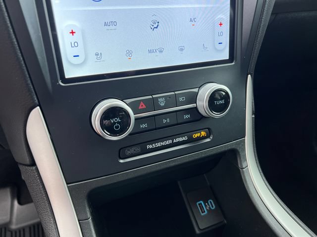 Certified 2024 Ford Edge SEL w/ Convenience Package AWD/4WD image 20