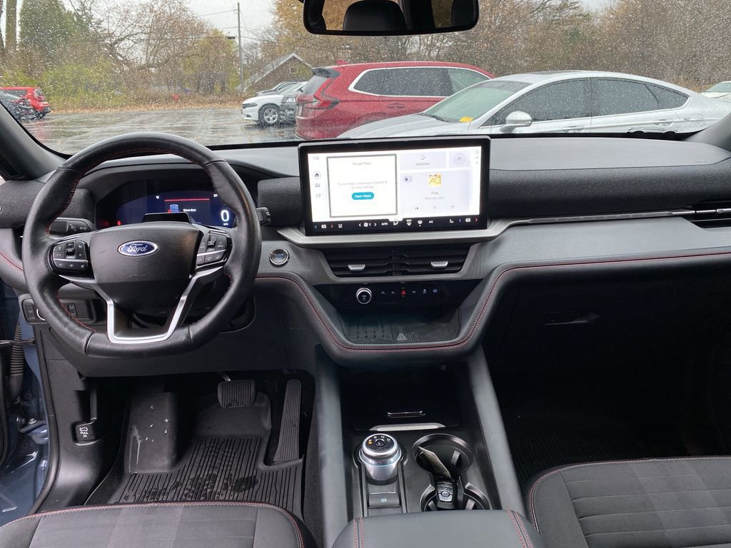 Certified 2025 Ford Explorer ST-Line w/ Premium Package image 6