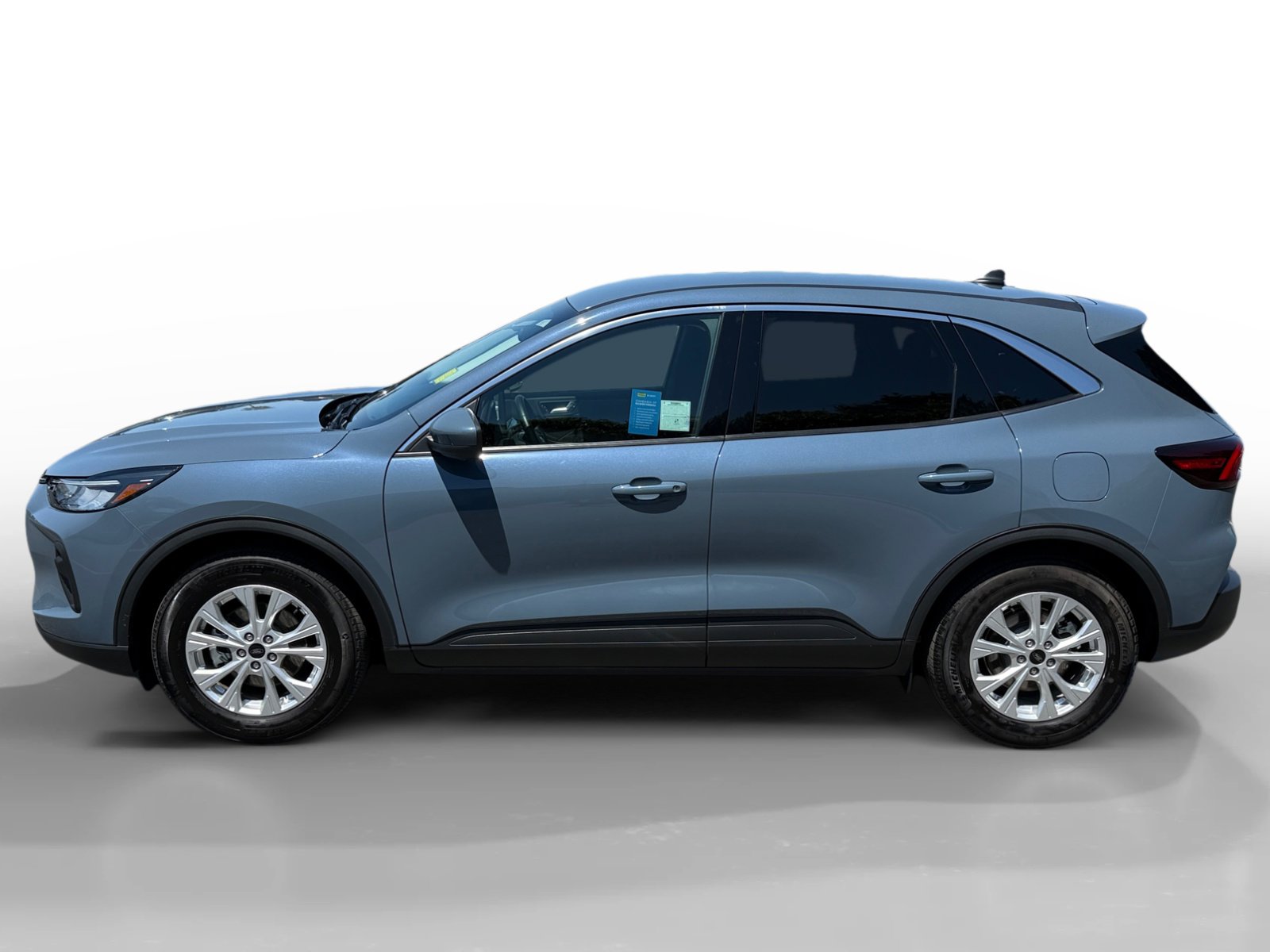 Certified 2024 Ford Escape Active w/ Tech Pack #2 FWD image 2