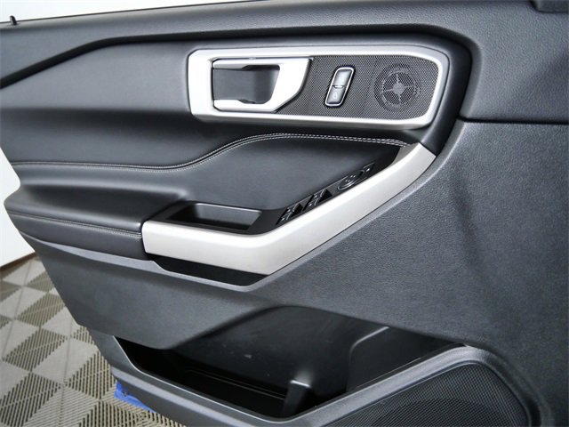 Certified 2023 Ford Explorer XLT w/ Equipment Group 202A image 25