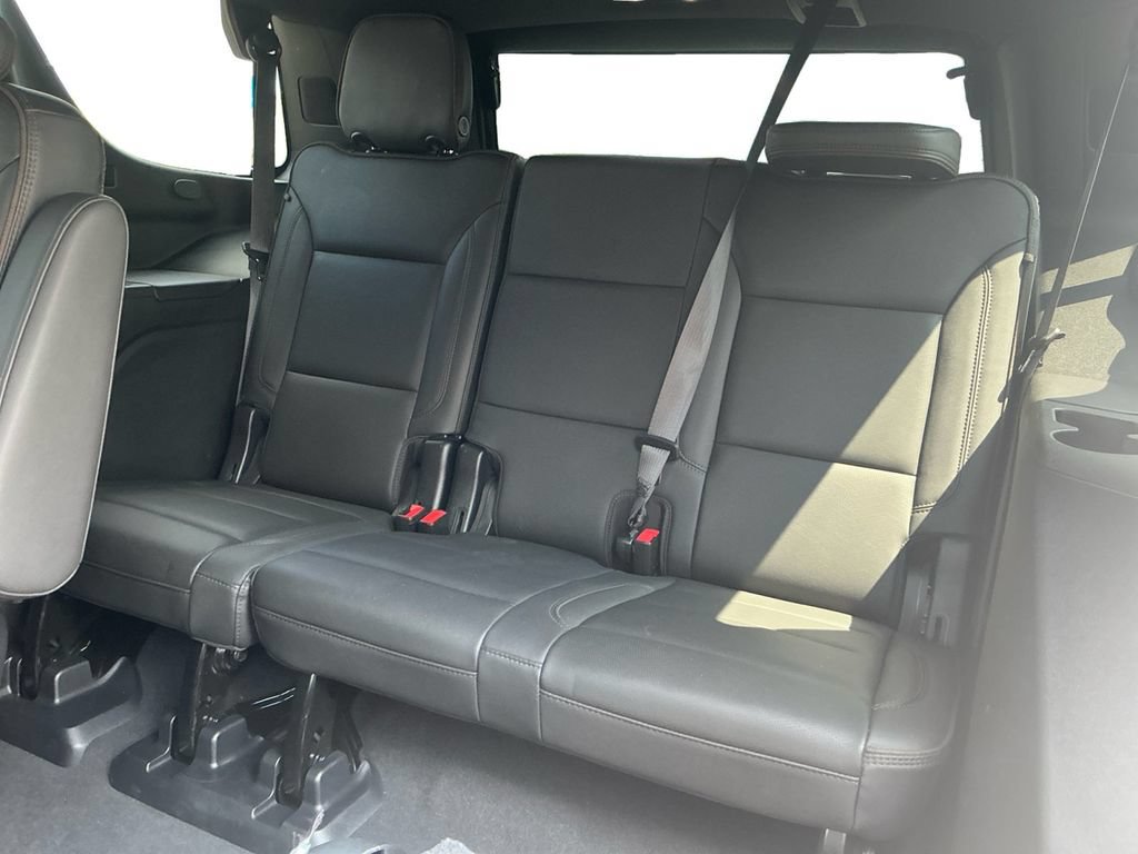 Used 2021 Chevrolet Tahoe High Country AWD/4WD image 21
