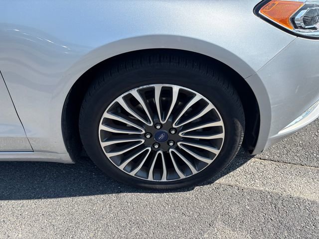 Certified 2017 Ford Fusion Titanium FWD image 9