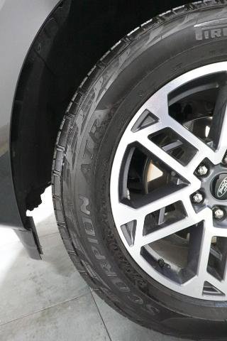 Certified 2025 Ford Expedition Active AWD/4WD image 39