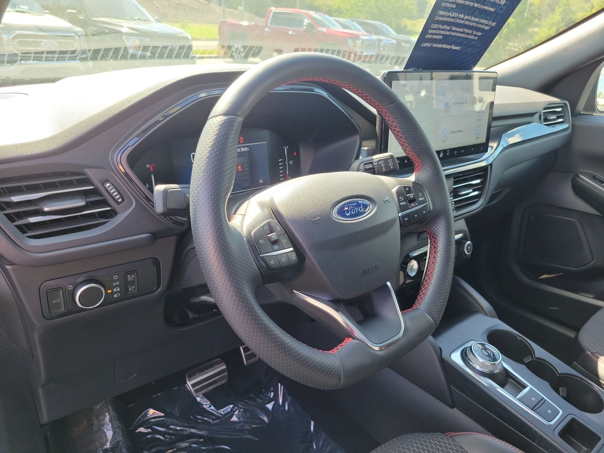 Certified 2023 Ford Escape ST-Line w/ Tech Pack #1 AWD/4WD image 10