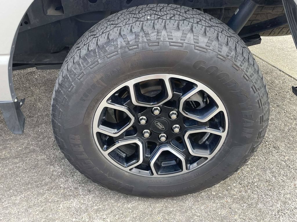 Certified 2022 Ford F150 Lariat AWD/4WD image 9