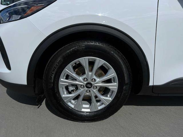 Certified 2023 Ford Escape Active image 9