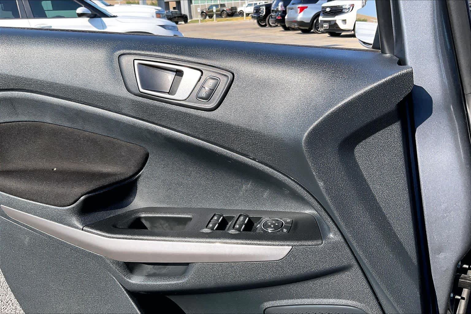 Certified 2021 Ford EcoSport SE FWD image 33