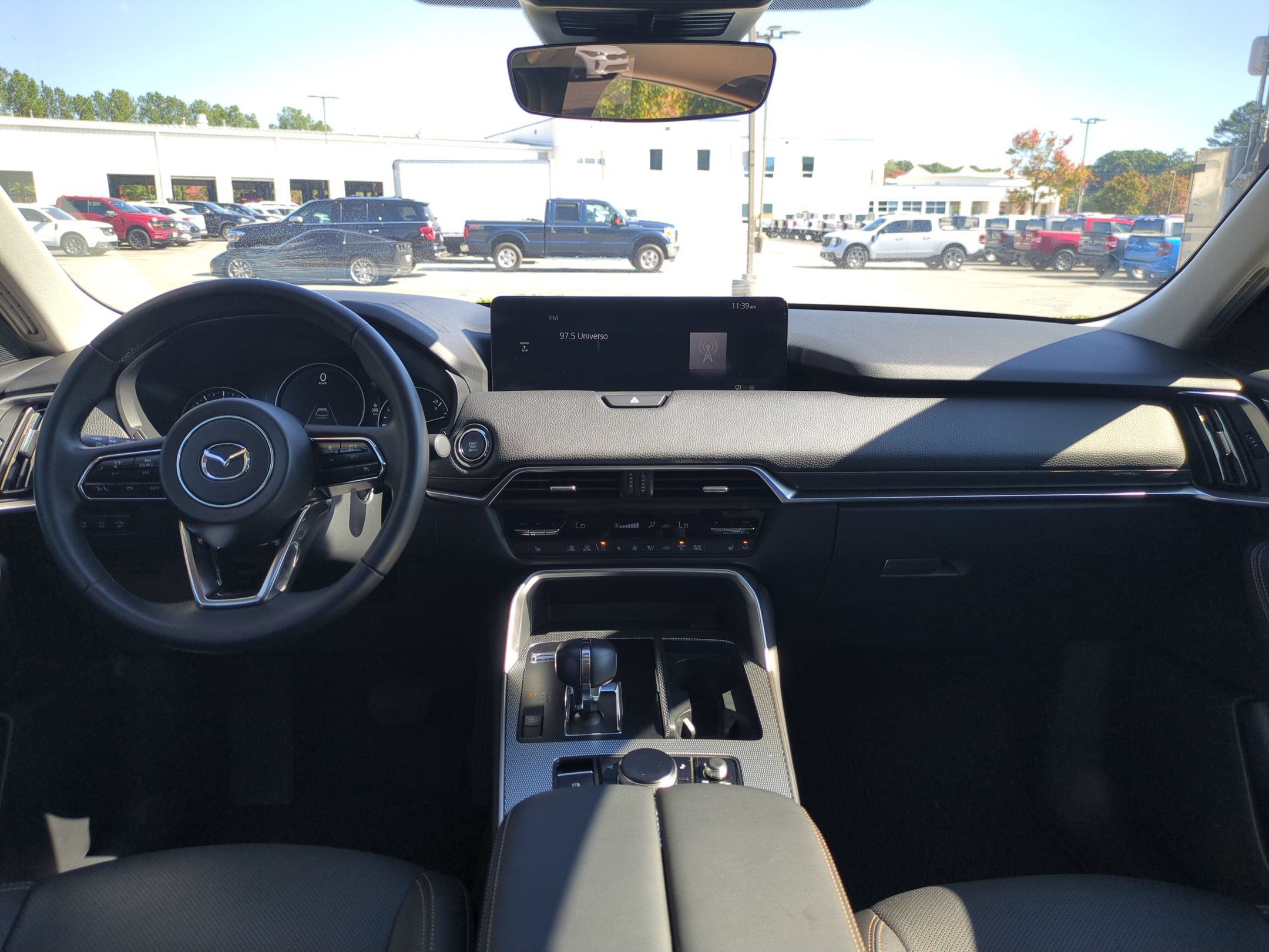 Used 2025 MAZDA CX-90 3.3 Turbo w/ Preferred Package AWD/4WD image 28