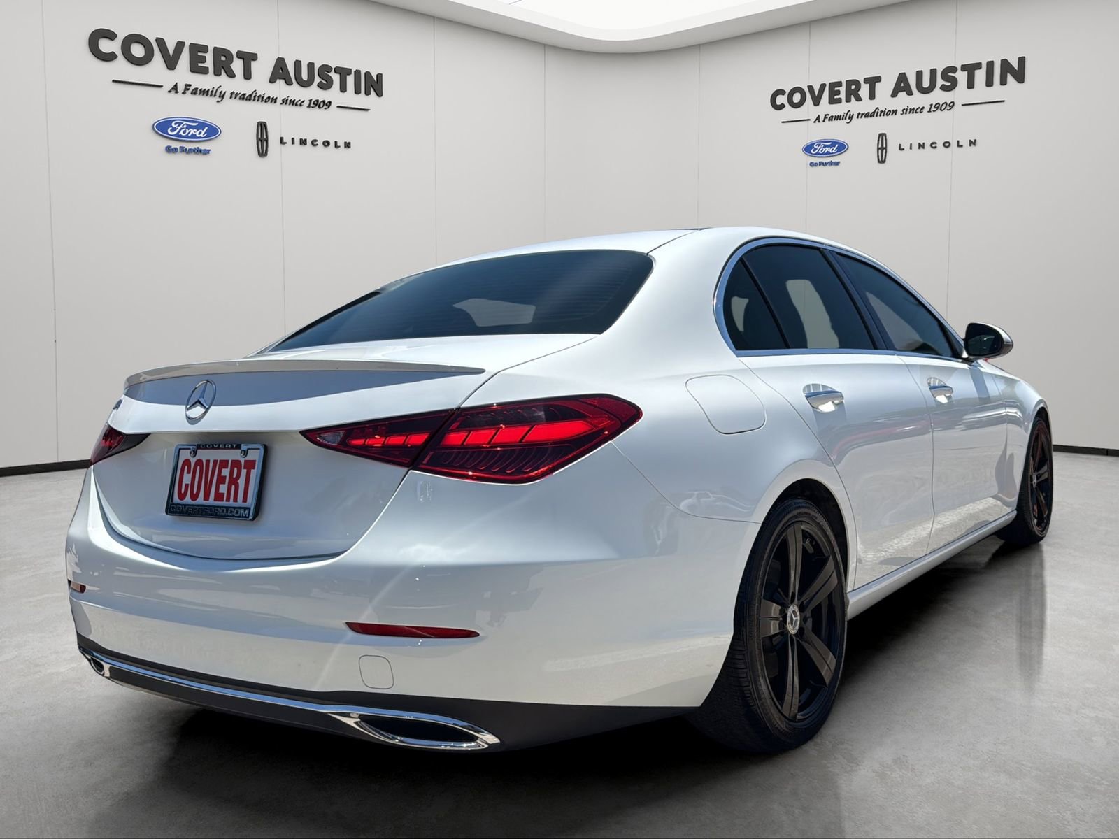 Used 2022 Mercedes-Benz C 300 Sedan image 5