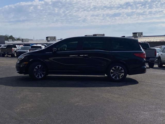 Used 2024 Honda Odyssey EX-L image 2