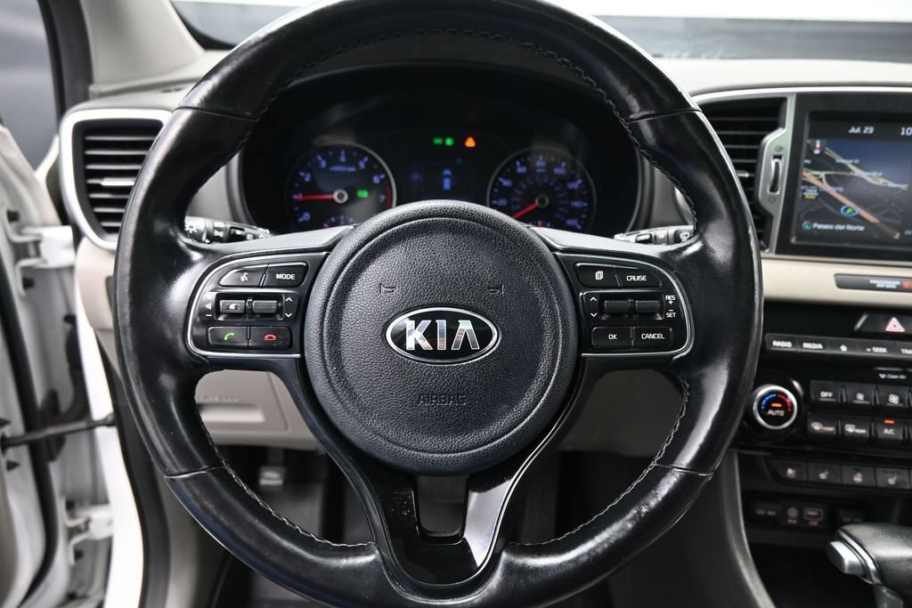 Used 2018 Kia Sportage EX w/ EX Technology Package FWD image 18