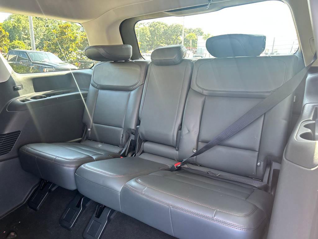 Certified 2025 Ford Expedition Active RWD image 14