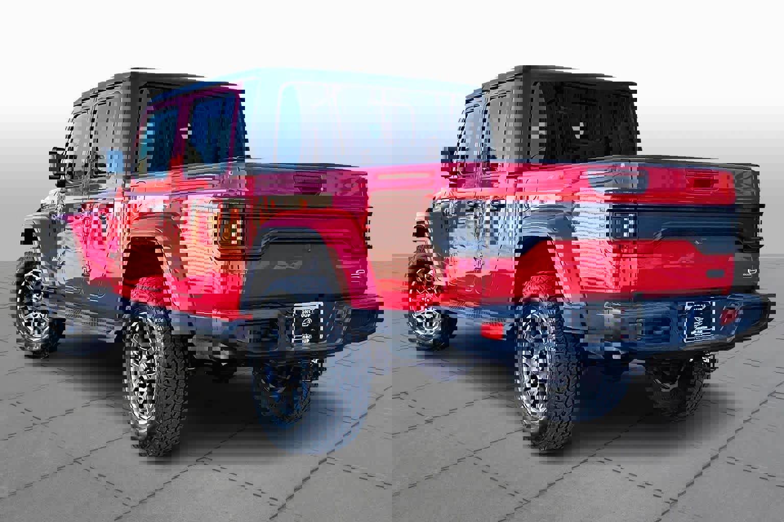 Used 2020 Jeep Gladiator Overland image 6